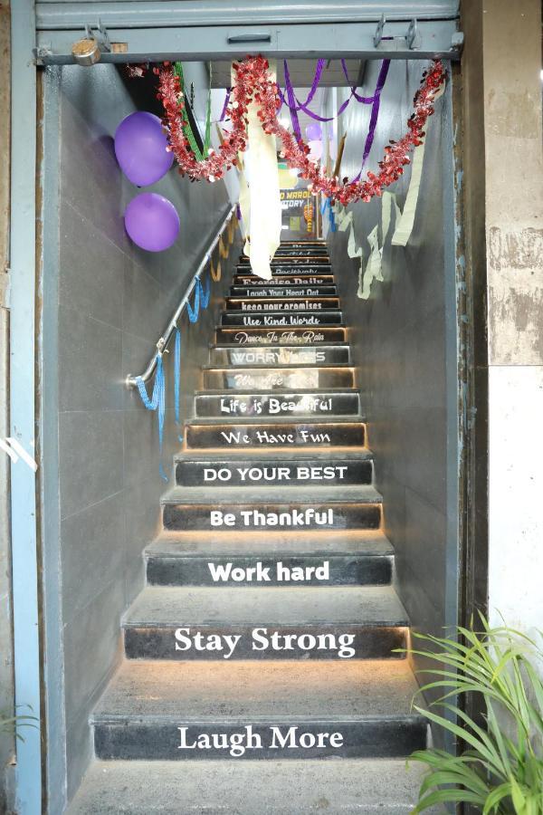 Mango Marol Dormitory Mumbai Luaran gambar